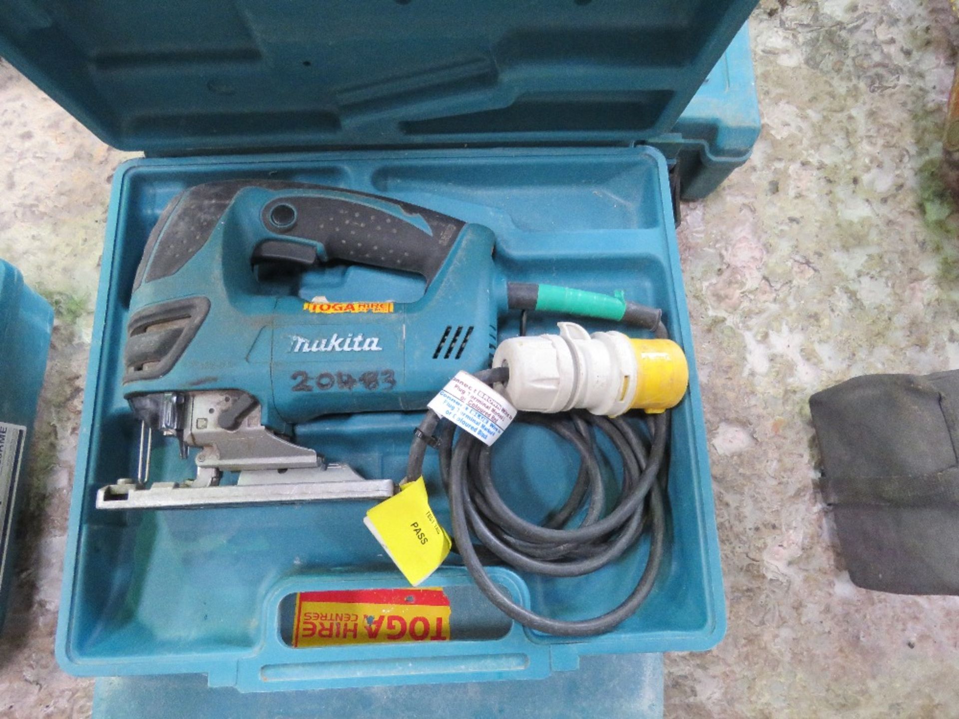 2 X MAKITA 11VOLT JIGSAWS.