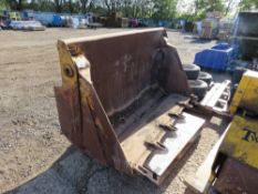 4 IN 1 LOADER BUCKET, EX DROTT, 6FT WIDTH APPROX. CAN BE ADAPTED FOR A TELEHANDLER.