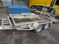BRADLEY S2600PT TWIN AXLED MINI DIGGER PLANT TRAILER, YEAR 2008, PIVOT AXLE. 8FT X 4FT BED APPROX.