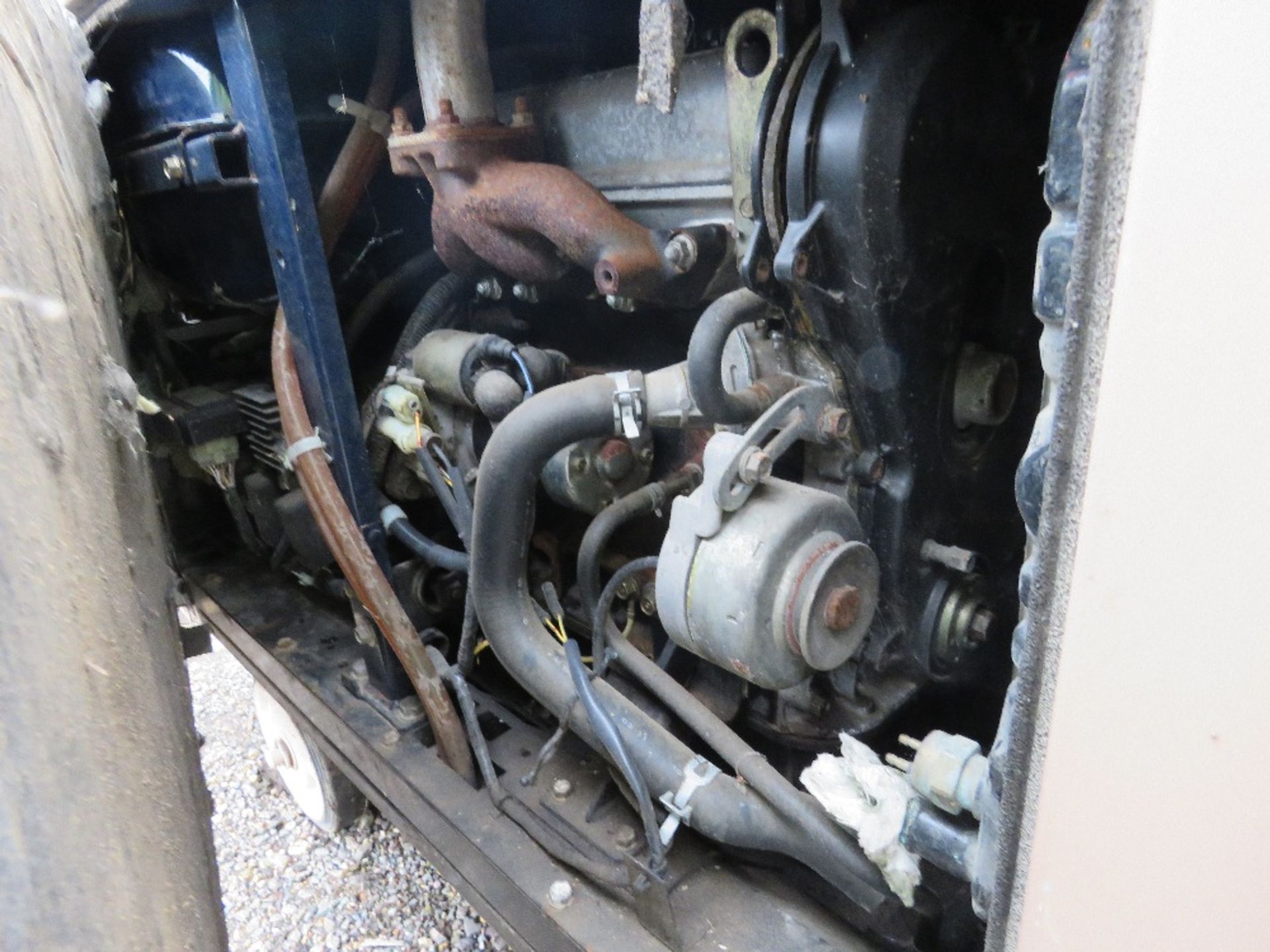 HONDA EX10D WHEELED 10KVA GENERATOR. SPARES/REPAIR AS APPEARS INCOMPLETE, SEE IMAGES. - Image 2 of 5