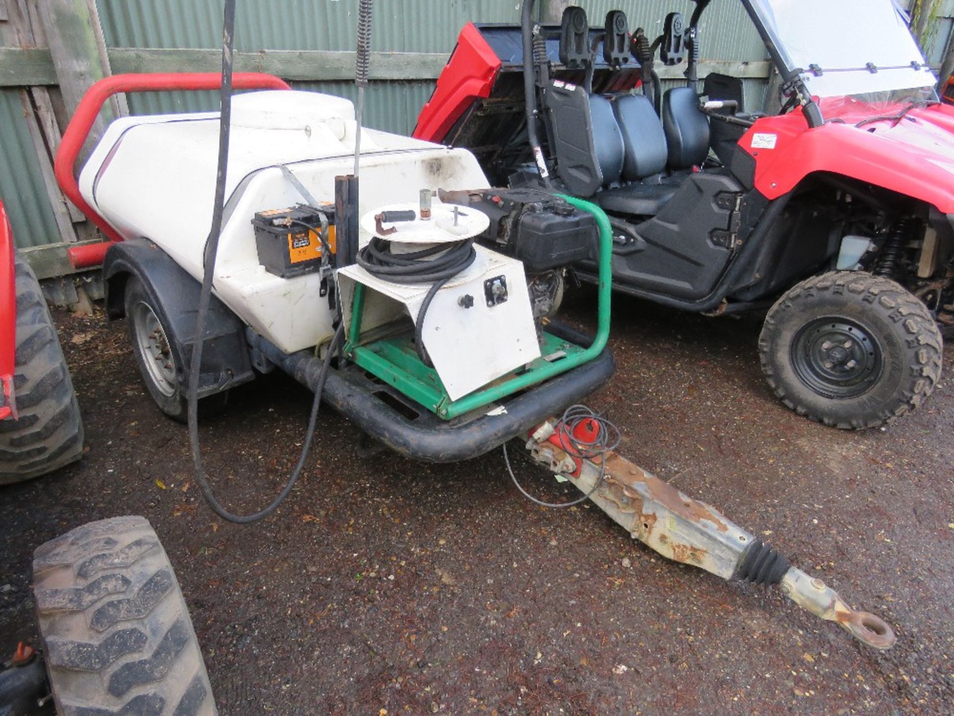 BRENDON TOWED POWERED WASHER BOWSER WITH YANMAR DIESEL PUMP. WHEN TESTED WAS SEEN TO RUN AND PUMP, S