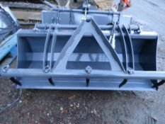 COCHET GRAB TYPE TRACTOR FOREND LOADER BUCKET, 1.2M WIDTH APPROX, UNUSED, 800MM CENTRES BETWEEN BRAC