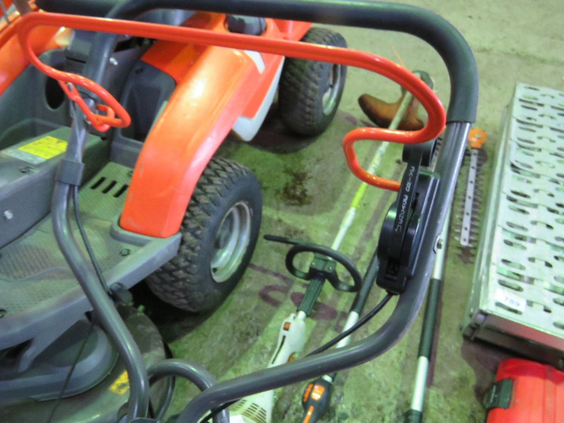 HUSQVARNA PROFESSIONAL MOWER. DIRECT FROM LANDSCAPE MAINTENANCE COMPANY DUE TO DEPOT CLOSURE. - Image 4 of 4