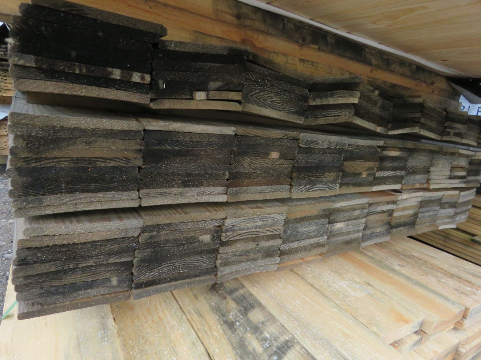 STACK CONTAINING 4 X PACKS OF ASSORTED UNTREATED TIMBER BATTENS, BOARDS AND HIT AND MISS BOARDS 1.55 - Image 4 of 6