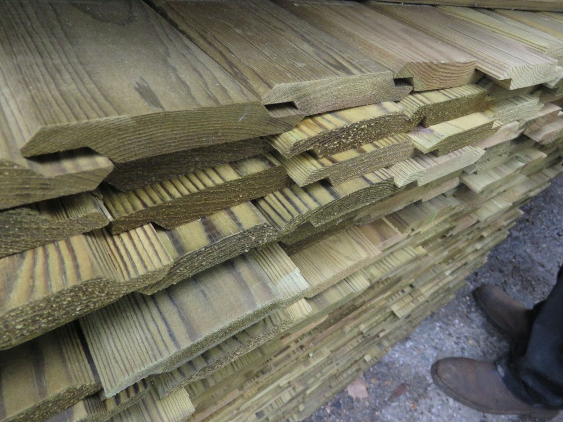 LARGE PACK OF TREATED SHIPLAP TIMBER CLADDING BOARDS. 1.73M LENGTH X 95MM WIDTH APPROX. - Image 3 of 3
