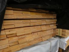 SMALL PACK OF UNTREATED HIT AND MISS TIMBER CLADDING BOARDS. 1.75M LENGTH X 95MM WIDTH APPROX.