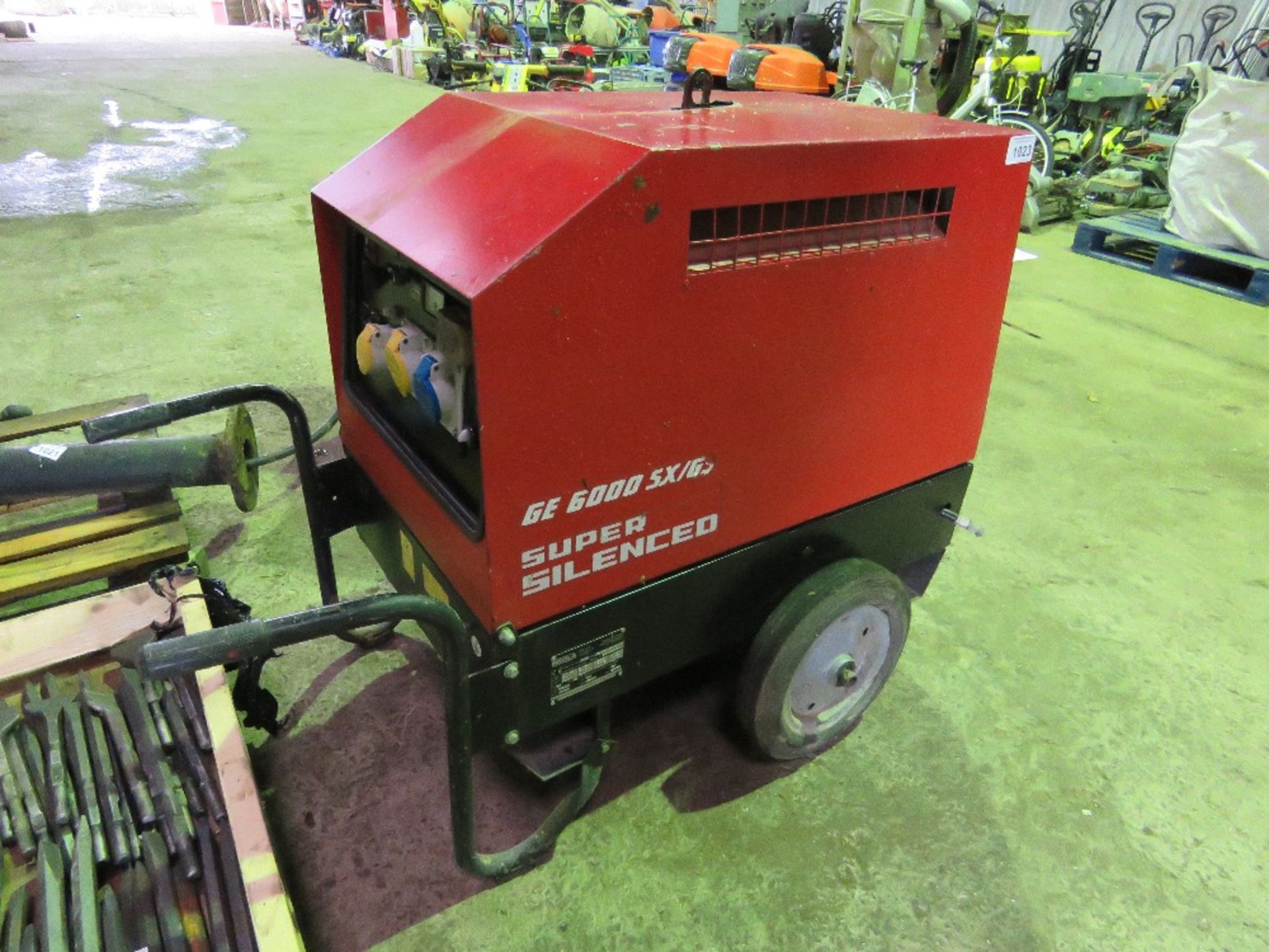 MOSA GE6000SX/GS BARROW GENERATOR. YEAR 2014 BUILD. WHEN TESTED WAS SEEN TO RUN BUT WAS NOT SHOWING