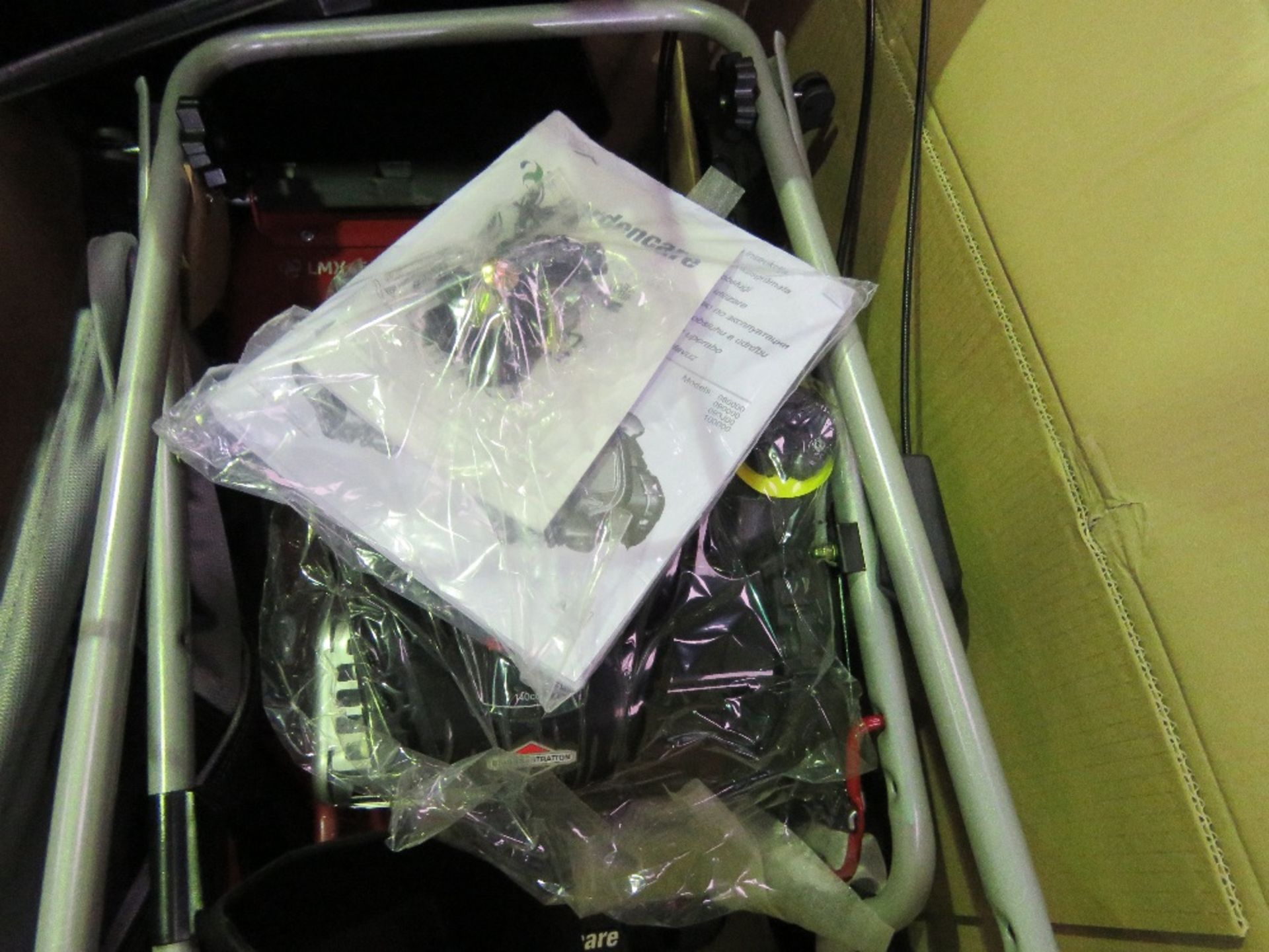 GARDENCARE LMX46 LAWNMOWER. BOXED, UNUSED, DIRECT FROM LOCAL COMPANY BEING SURPLUS STOCK. - Image 5 of 5