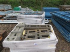 2 X PALLETS OF HERAS TYPE TEMPORARY FENCE BLOCKS / FEET. THIS LOT IS SOLD UNDER THE AUCTIONEERS M