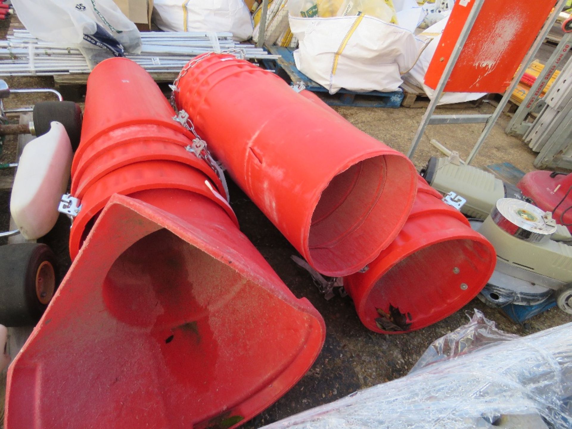 RUBBISH CHUTES: 14 X SECTIONS PLUS A TOP HOPPER. SOURCED FROM COMPANY LIQUIDATION. - Image 2 of 2