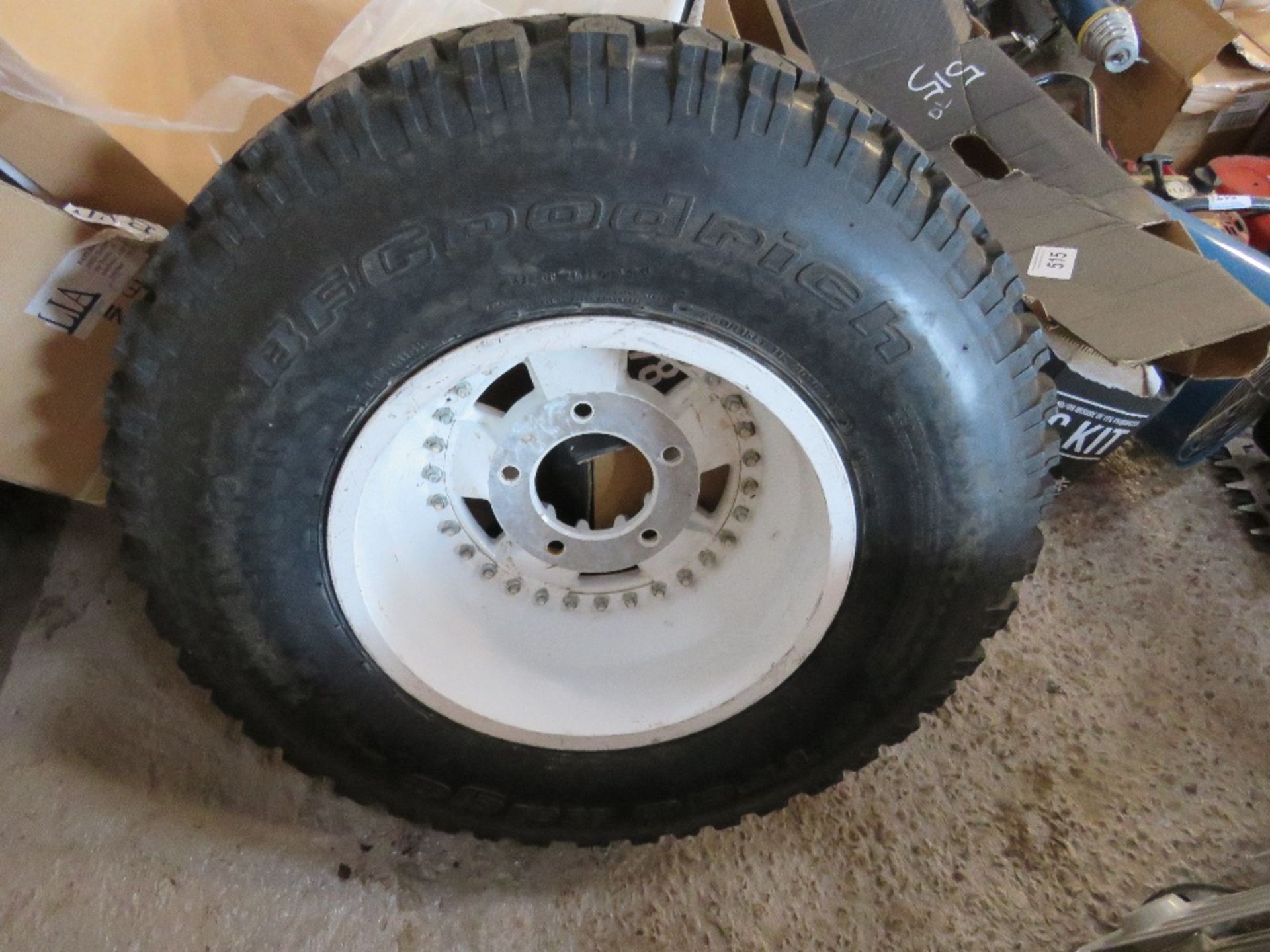 HEAVY DUTY OFF ROAD WHEEL AND TYRE. - Image 3 of 6