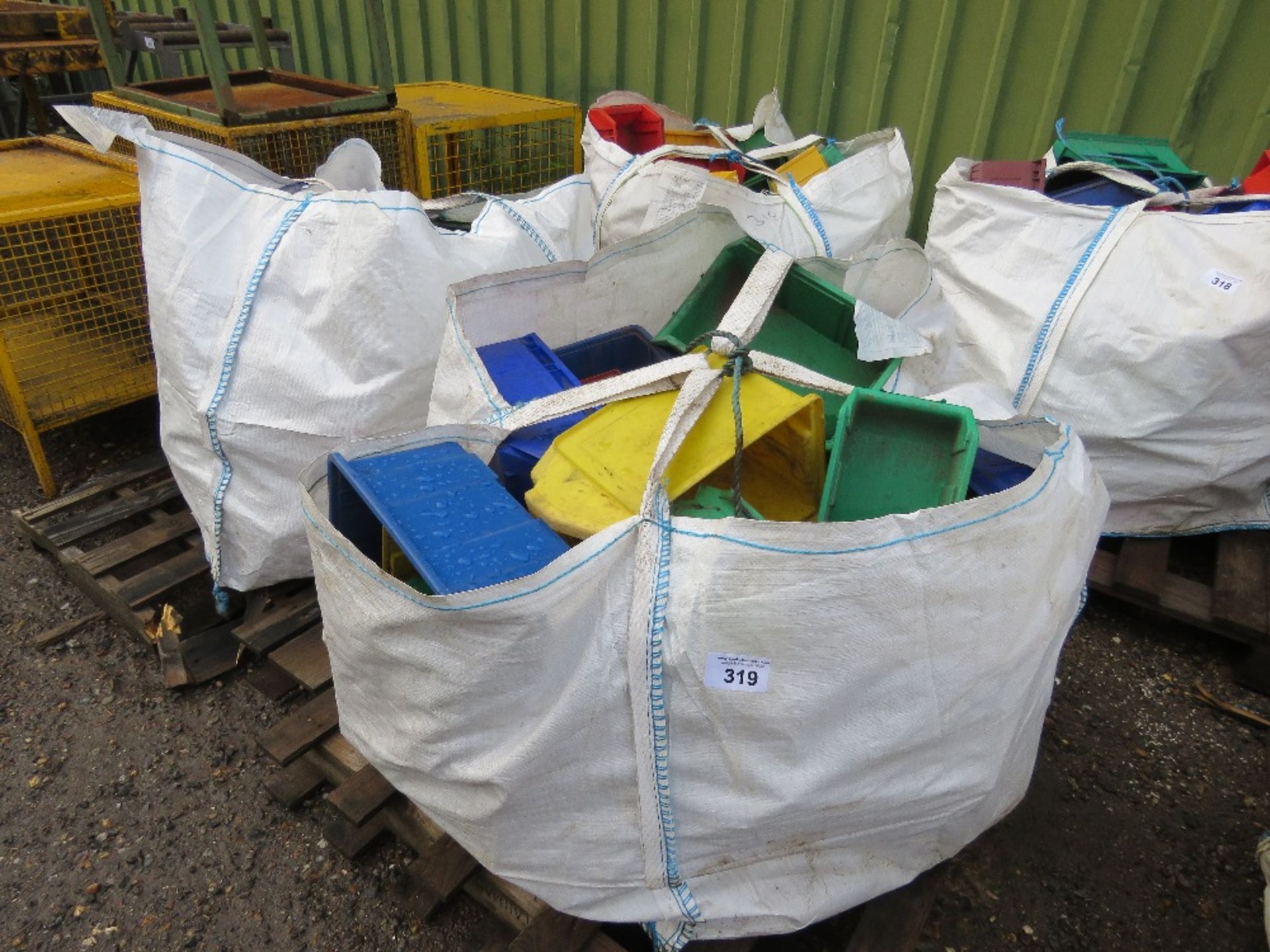 2 X BULK BAGS CONTAINING LINBIN STORAGE TRAYS. THIS LOT IS SOLD UNDER THE AUCTIONEERS MARGIN SCHE - Image 2 of 4