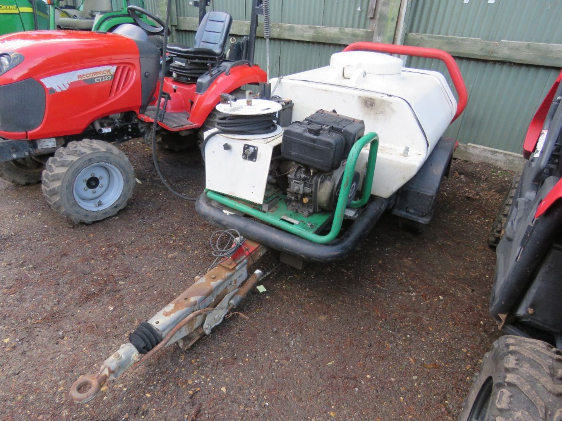 BRENDON TOWED POWERED WASHER BOWSER WITH YANMAR DIESEL PUMP. WHEN TESTED WAS SEEN TO RUN AND PUMP, S - Image 2 of 7