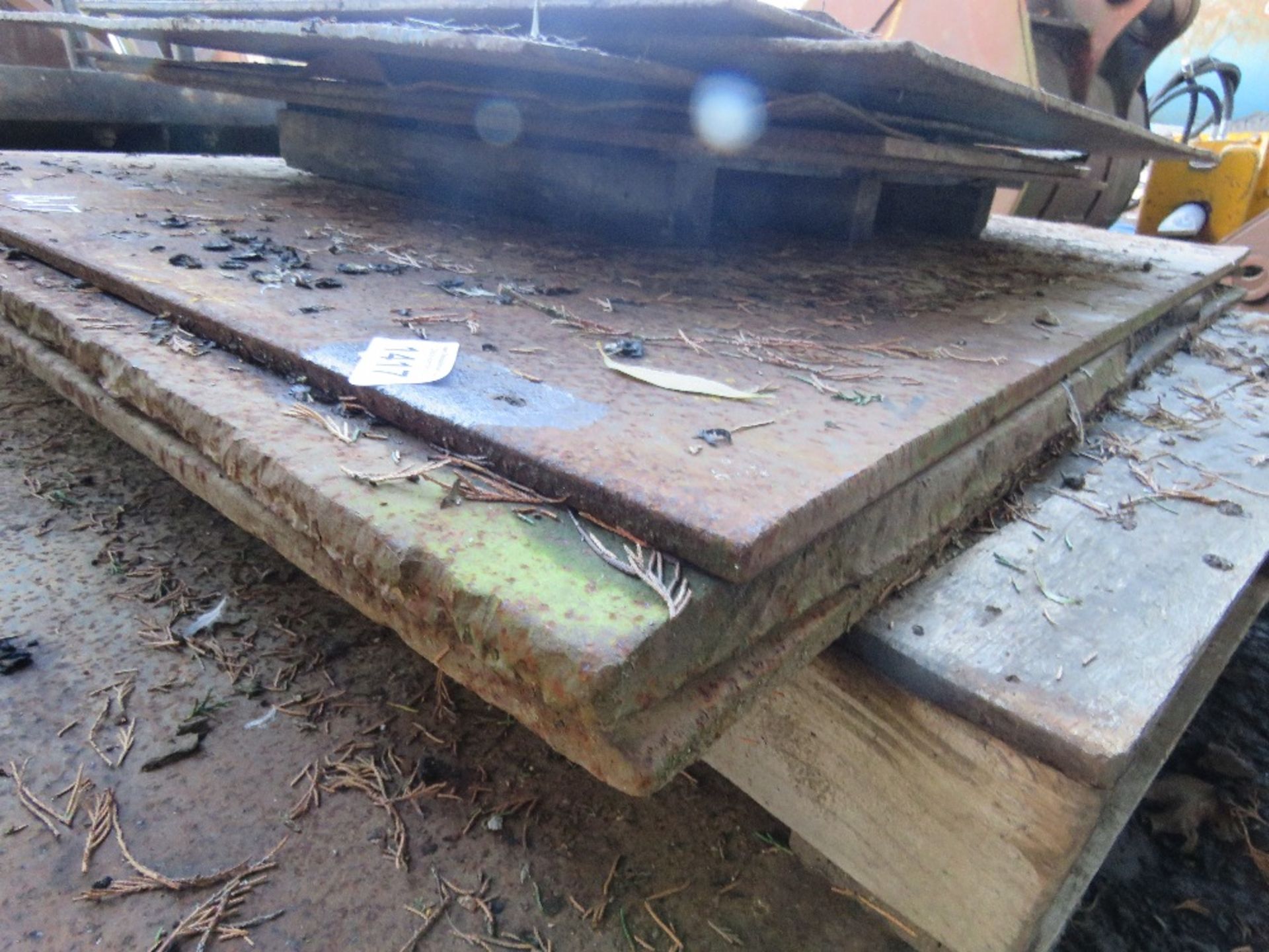 3 X HEAVY STEEL ROAD PLATES: 1.8M X 1.25M APPROX @ 15-20MM THICKNESS APPROX.