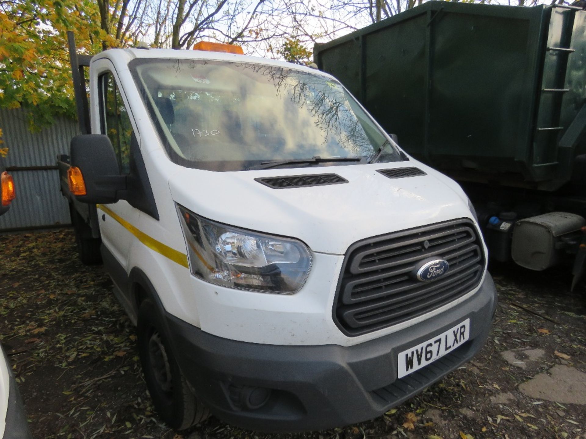 FORD TRANSIT SINGLE CAB 350 DROP SIDE TIPPER TRUCK REG:WV67 LXR. WITH V5 FIRST REGISTERED 27/9/17 (E