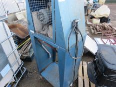 DUST EXTRACTOR UNIT, 240VOLT POWERED. THIS LOT IS SOLD UNDER THE AUCTIONEERS MARGIN SCHEME, THERE