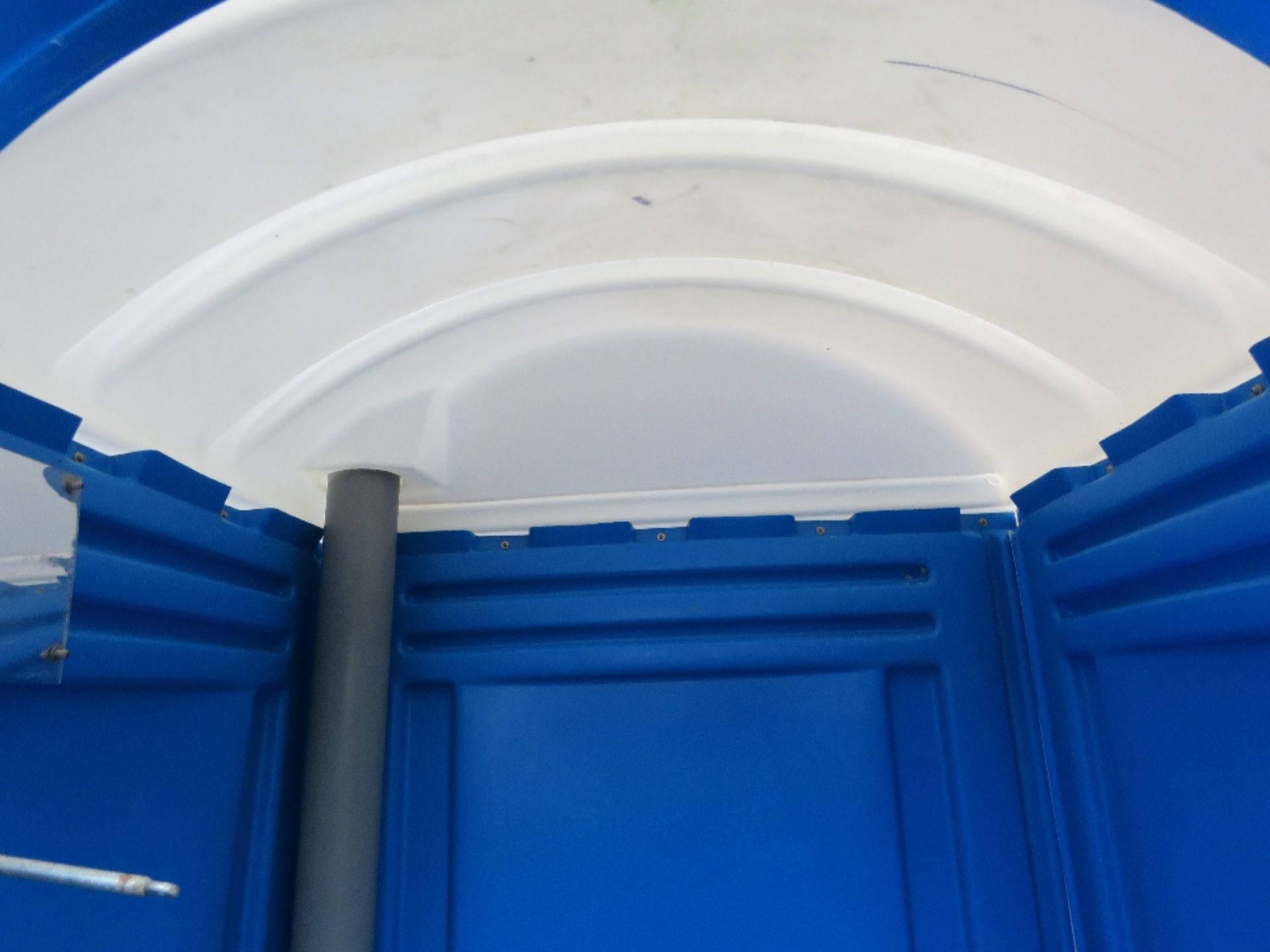 PORTABLE BUILDER'S / EVENT TOILET - Image 3 of 3