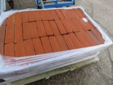 PALLET OF RED BRICKS. THIS LOT IS SOLD UNDER THE AUCTIONEERS MARGIN SCHEME, THEREFORE NO VAT WILL