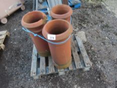 3 X RED CLAY CHIMNEY POTS. THIS LOT IS SOLD UNDER THE AUCTIONEERS MARGIN SCHEME, THEREFORE NO VAT