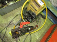 ENERPAC 110VOLT HYDRAULIC POWER PACK PLUS A SQUEEZE OFF HEAD UNIT. SOURCED FROM COMPANY LIQUIDATION,