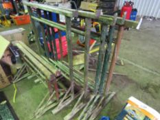 7 X ASSORTED SIXED BUILDER'S TRESTLE STANDS. THIS LOT IS SOLD UNDER THE AUCTIONEERS MARGIN SCHEME