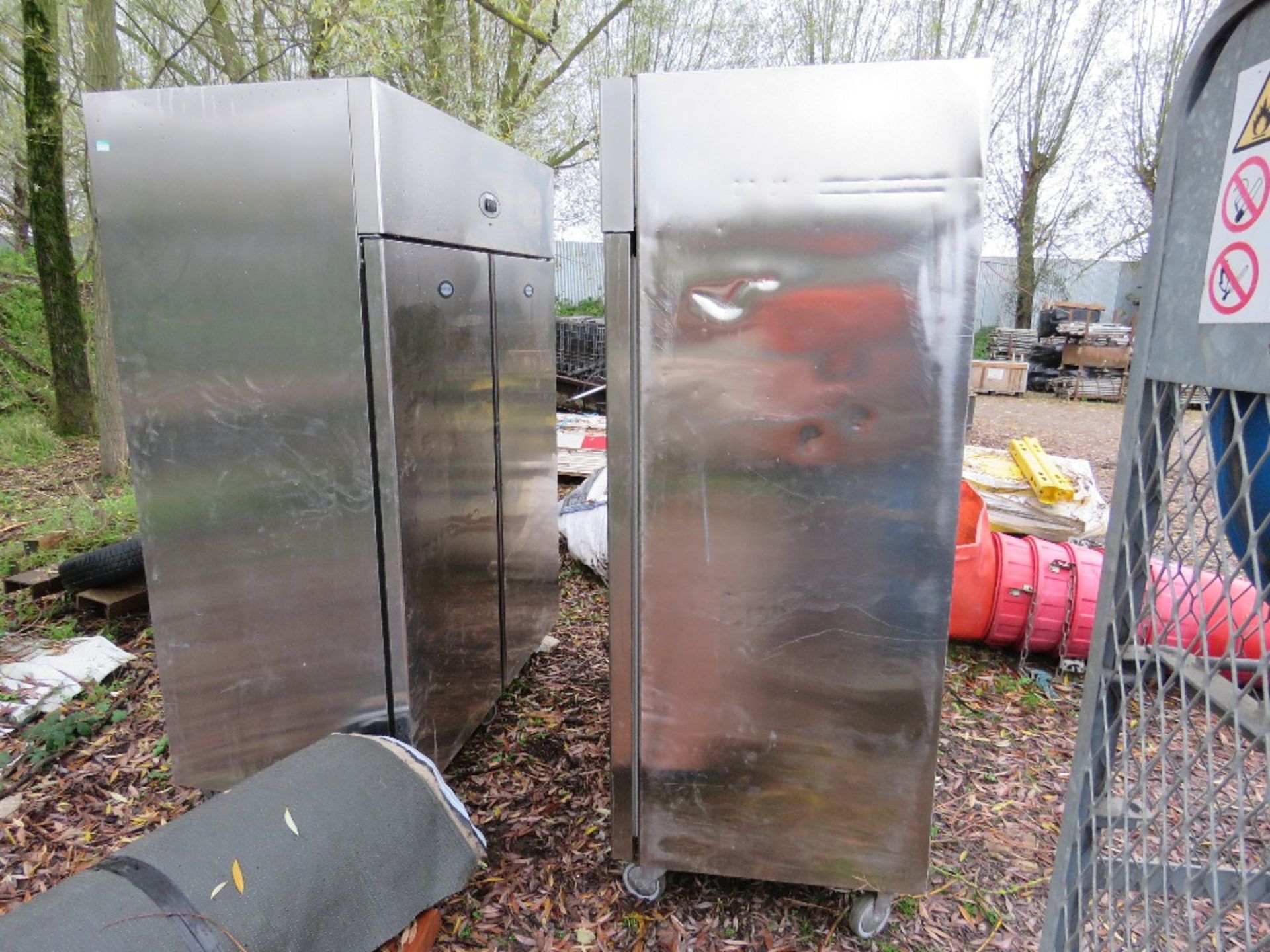 2 X LARGE CAPACITY CATERING FRIDGES DIRECT FROM CAFE SITE RE-DEVELOPMENT. WORKING WHEN RECENTLY REM - Image 6 of 6