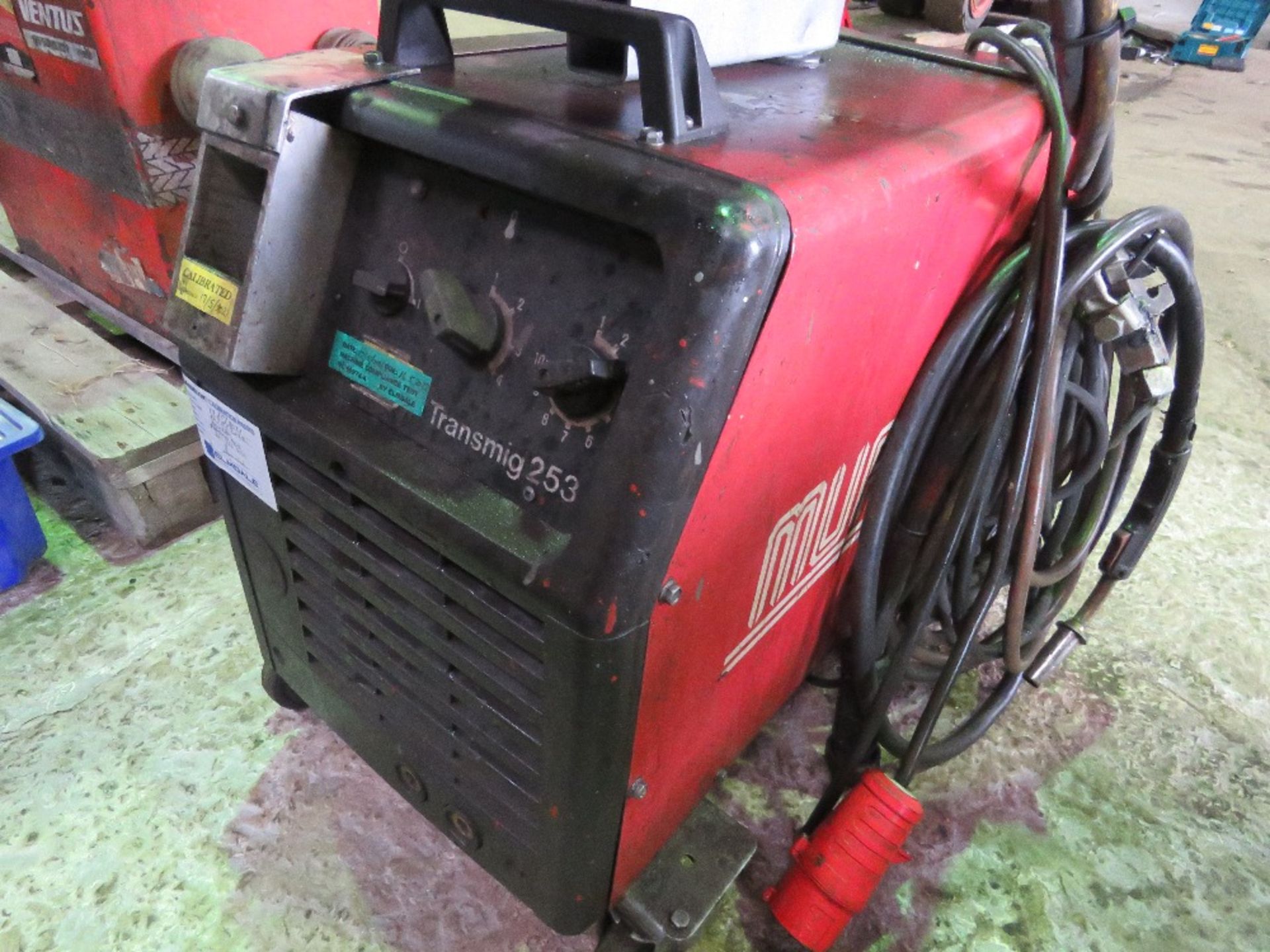 MUREX TRANSMIG 253 WELDER, 3 PHASE POWERED SOURCED FROM COMPANY LIQUIDATION. THIS LOT IS SOLD UND - Image 2 of 6