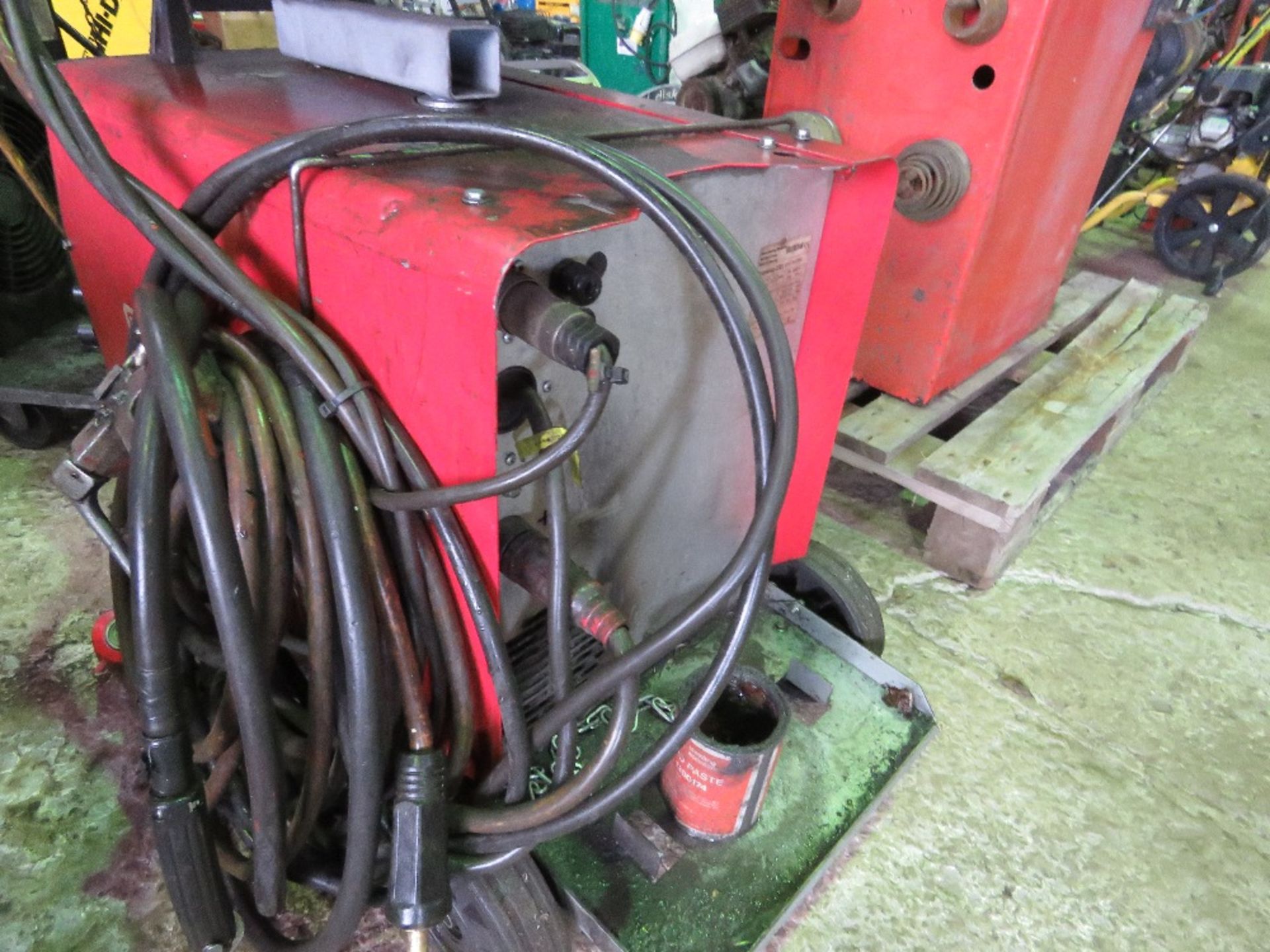 MUREX TRANSMIG 253 WELDER, 3 PHASE POWERED SOURCED FROM COMPANY LIQUIDATION. THIS LOT IS SOLD UND - Image 4 of 6