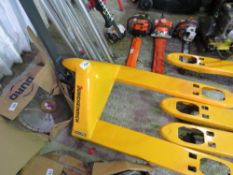 JUNGHEINRICH 2200KG RATED PALLET TRUCK, UNUSED. DIRECT FROM DEPOT CLOSURE.