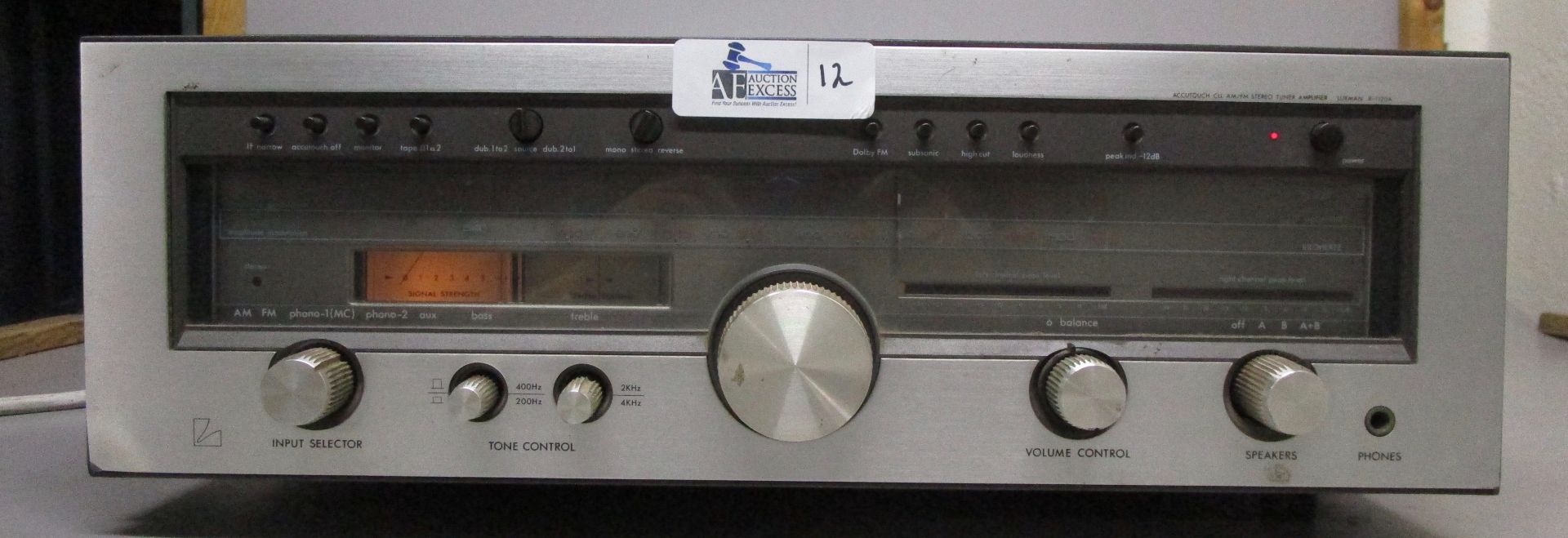 LUXMAN RECEIVER R1120A