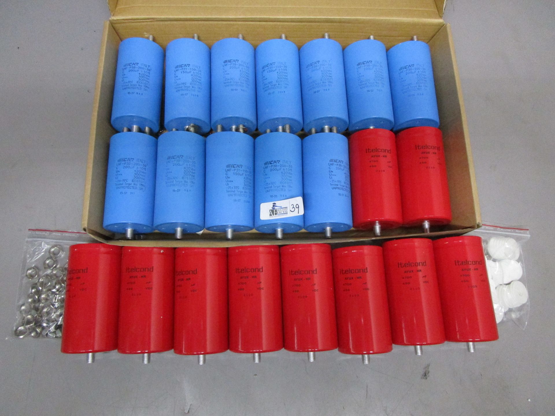 2 BOXES CAPACITORS