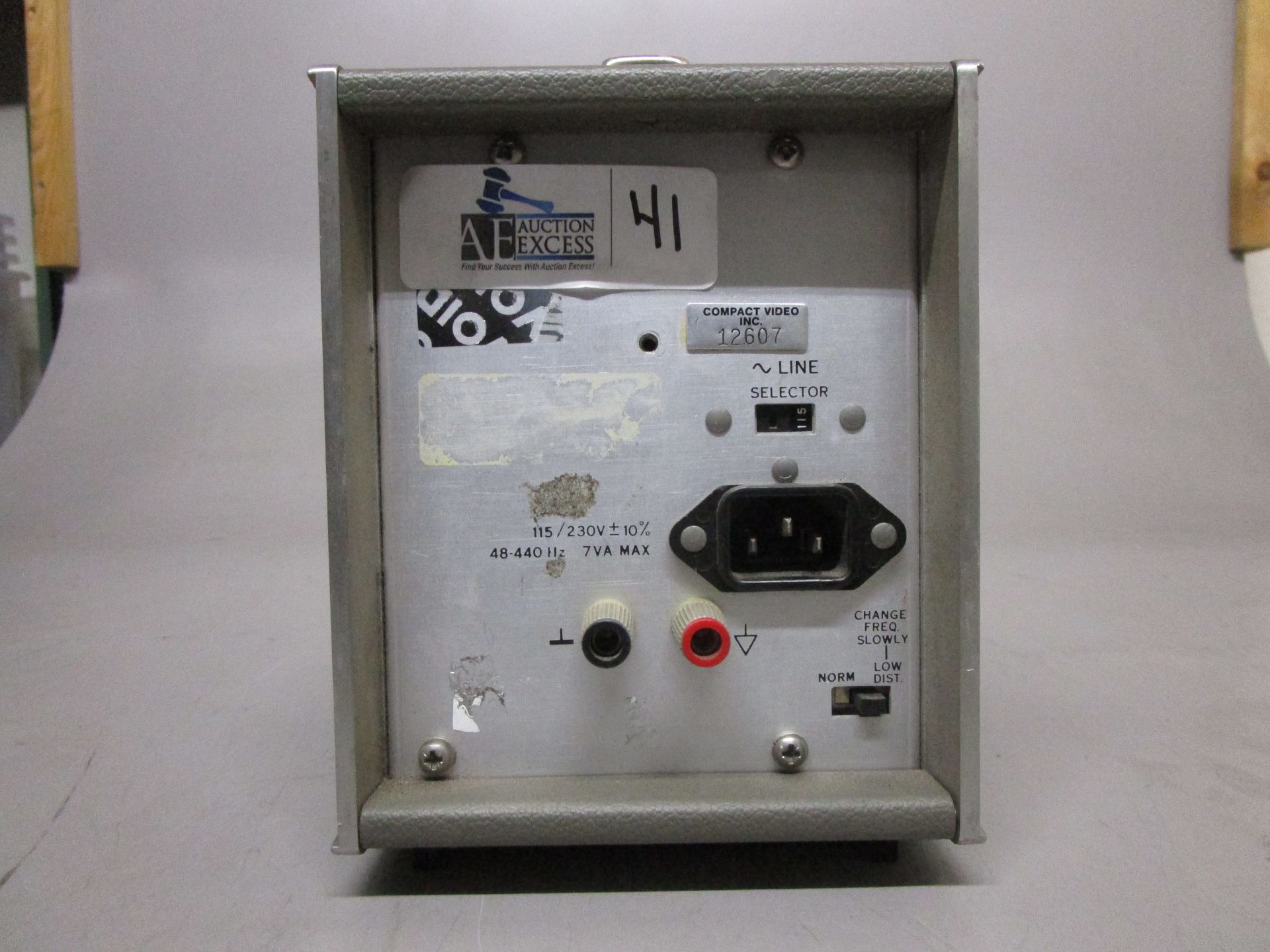 HP 2040 OSCILLATOR - Image 2 of 2