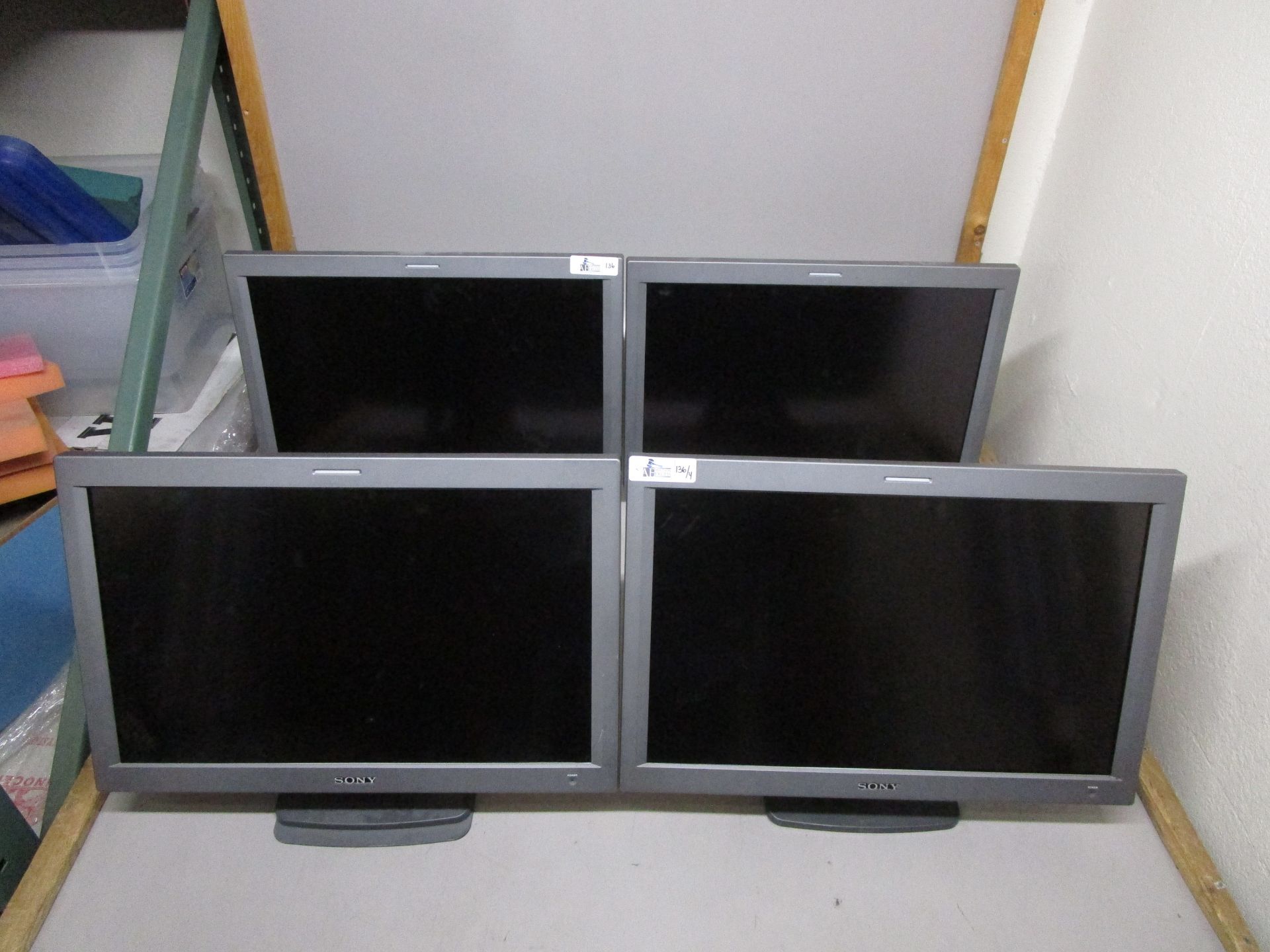 LOT OF 4 SONY TABLETOP MONITORS