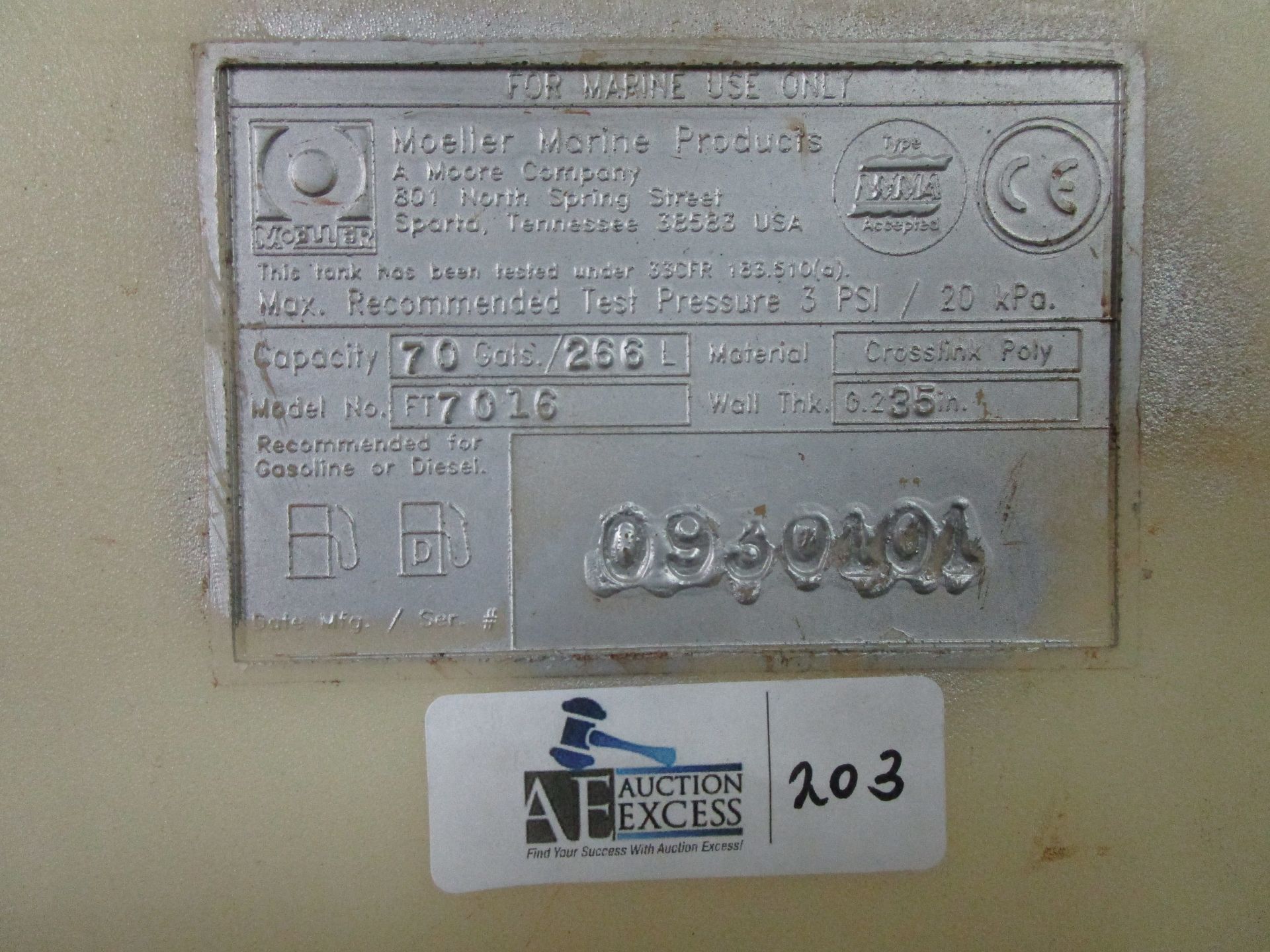 LOT OF 4 MARINE FUEL TANKS - Image 3 of 3