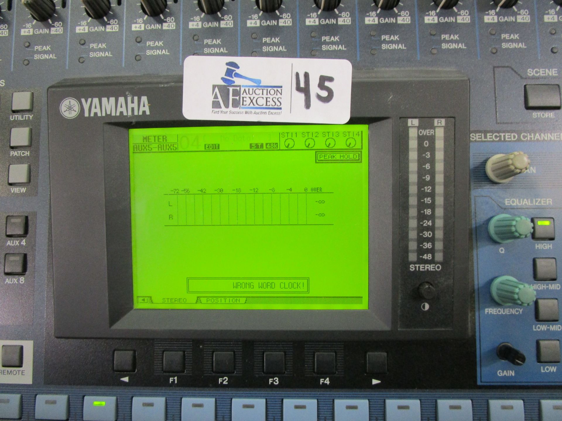 YAMAHA O1V96 DIGITAL MIXING CONSOLE - Image 2 of 3