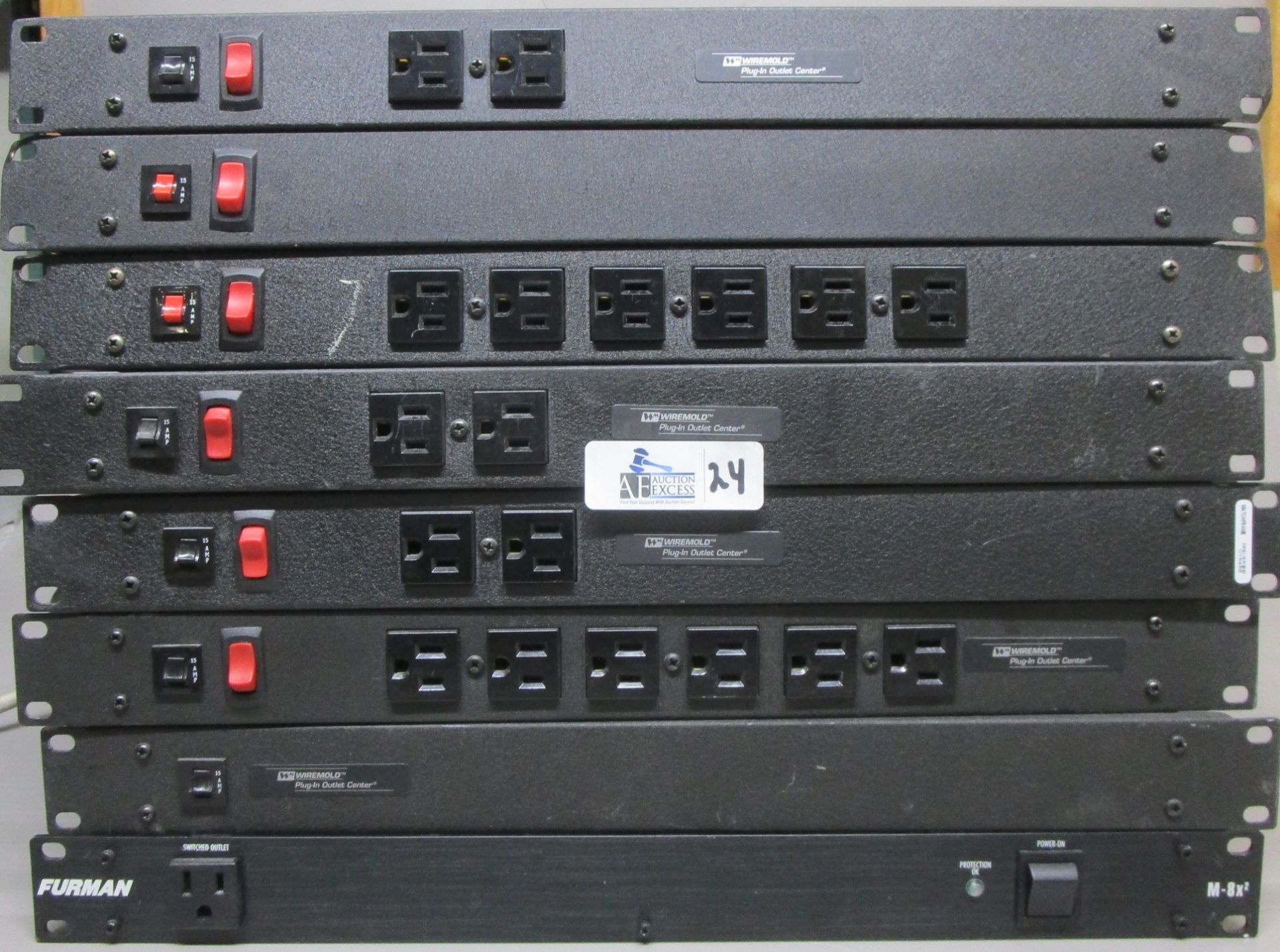 BOX RACK MOUNT PDUS