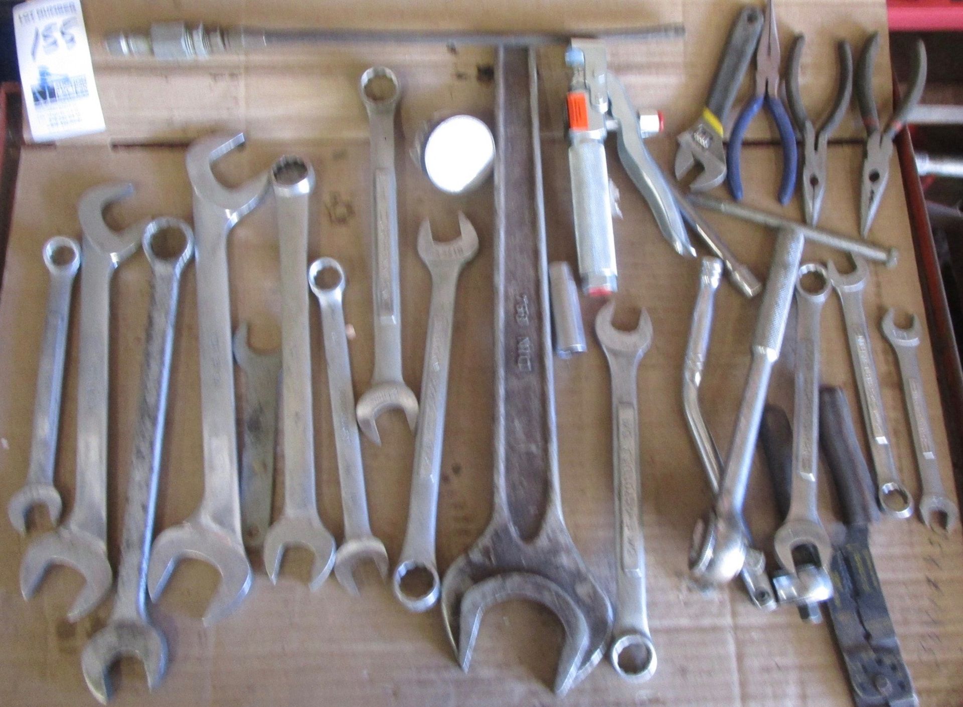 BIN TOOLS AND MORE - Image 3 of 4