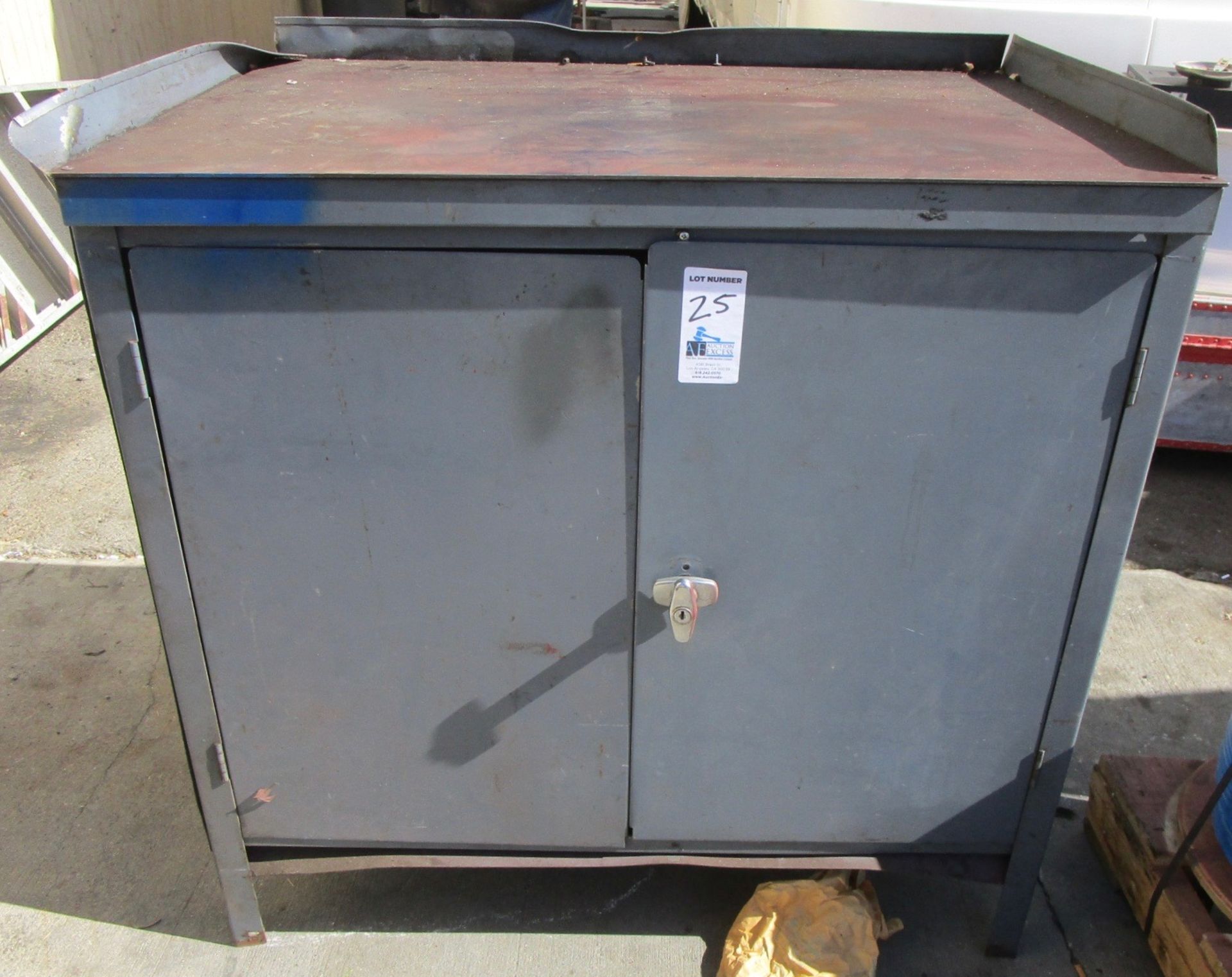 STEEL CABINET (36X39X25)