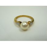 9ct gold pearl and diamond ring