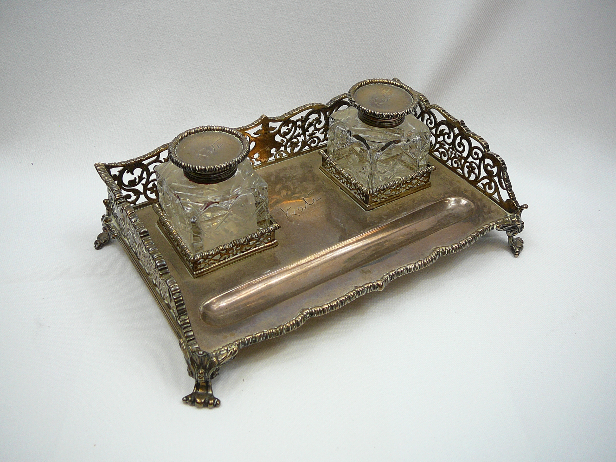 Kate's Silver Desk Stand. (General Lord Henry Horne) - Image 4 of 10