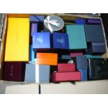 Large qty of watch / jewellery boxes