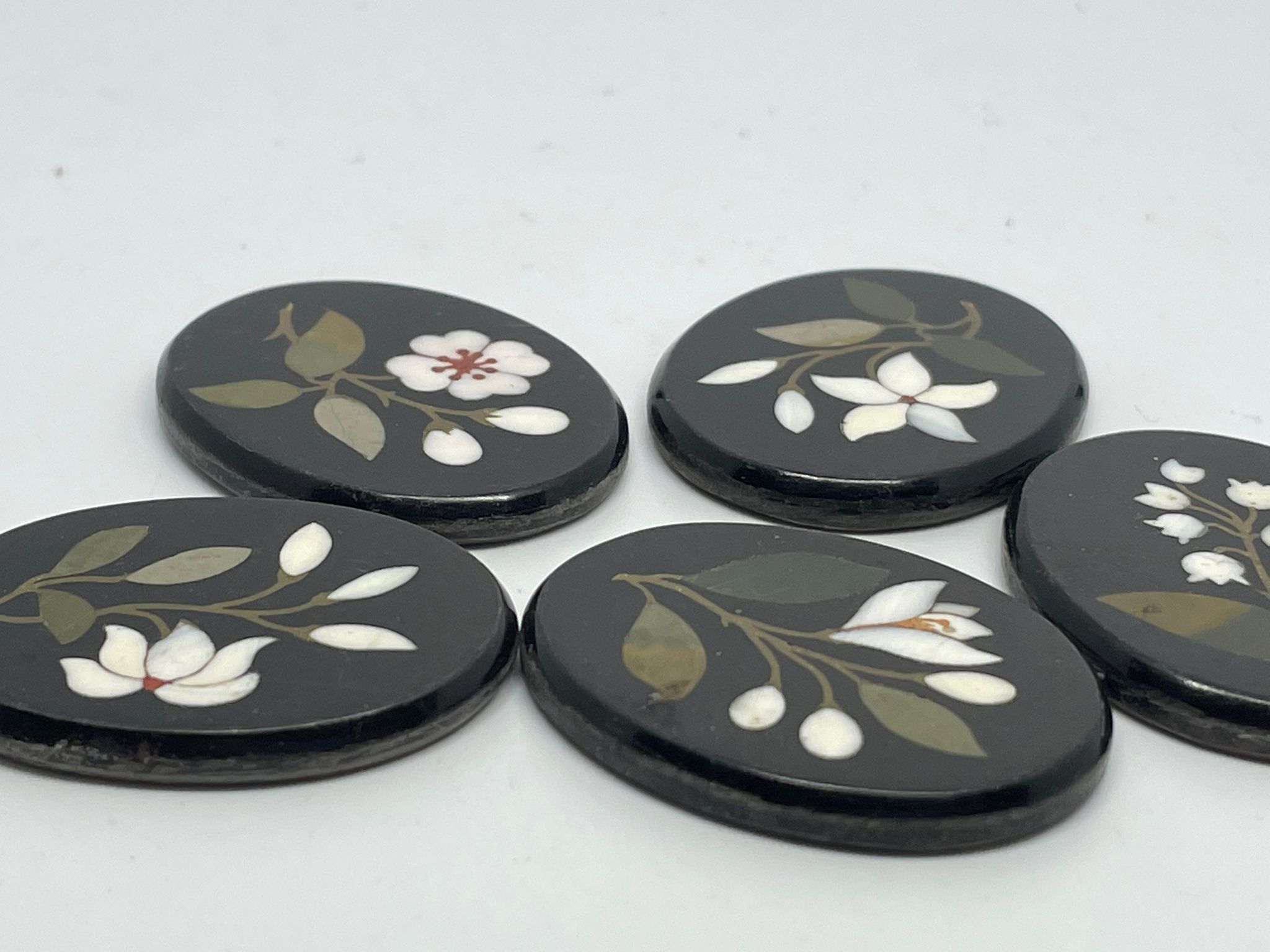 5 oval pietra dura panel insets - Image 2 of 2