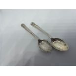 2 silver tea spoons