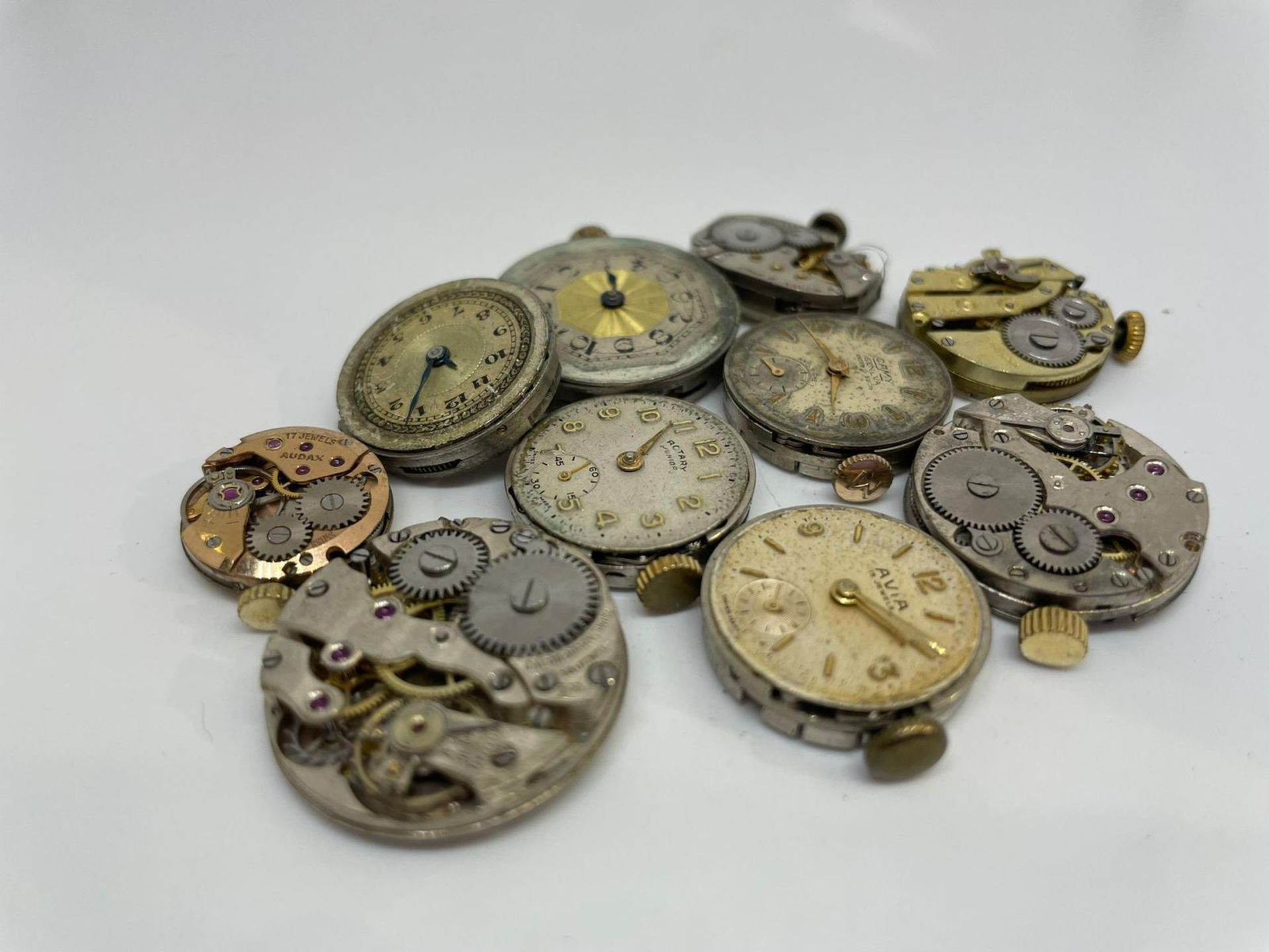 10 assorted ladies watch movements - Image 2 of 2