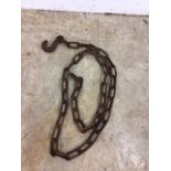 A heavy metal chain with hook Length: 350cm