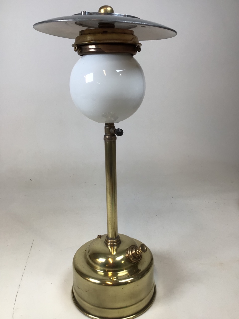 A Vintage brass Pork Pie Tilly lamp with long stem and white glass shade H:54cm - Image 3 of 7
