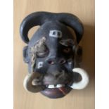 Salampasu wart hog mask W:26cm x H:33cm