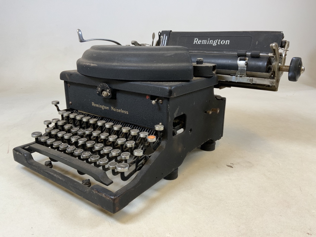 A Remington Noiseless typewriter. - Image 2 of 5