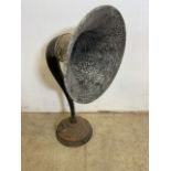 An antique radio metal speaker horn. H:47cm