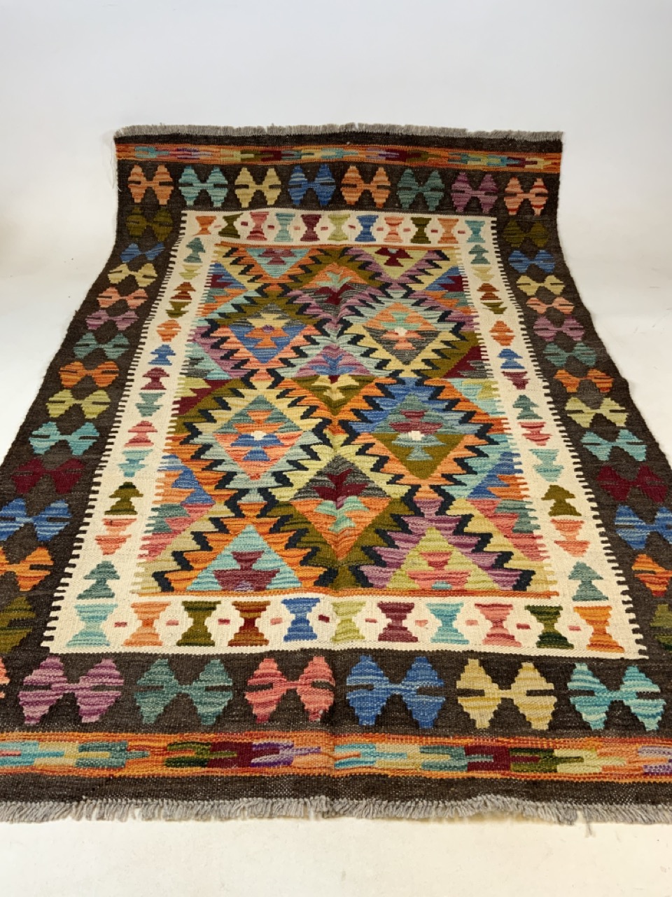 A Chobi Kilim. W:152cm x H:103cm